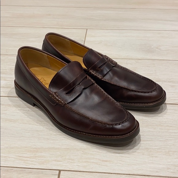 sperry gold exeter penny loafer